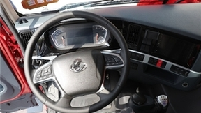 公路货运价格低迷，乘龙燃气重卡助力卡友降本增效多挣钱