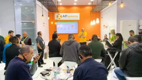 昱能科技闪耀南美最大光伏展，让光与科技共舞！