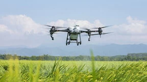 大疆发布《农业无人机行业白皮书》，助力全球农业现代化变革
