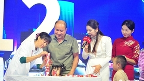 用心成就 燃情启幕 昆明卡友共赴乘龙之夜