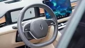 HUAWEI ADS 2.0加持下的问界M5系列到底有多靠谱？