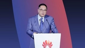 全面拥抱AI智能时代，使能行业数智化转型