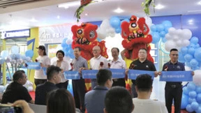 开启AI编程教育新纪元！英荔AI创造乐园滨江东校区隆重开业