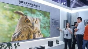 比纸质阅读舒适！全球首款可折叠激光电视L5K，10大护眼科技加持