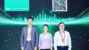 施耐德电气联合中国信通院及中国联通发布白皮书，共探5G+PLC深度融合应用