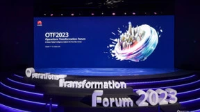 华为发布数智化转型FAST目标参考架构