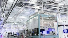 英特尔开始采用极紫外光刻技术大规模量产Intel 4制程节点