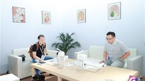 展台变道场，商汤科技元萝卜AI下棋机器人在Tech G以棋会友