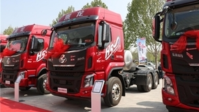 储煤旺季增收益 乘龙LNG煤炭运输实力派登场