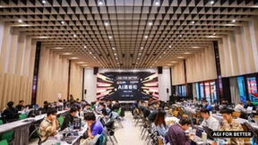 百川智能 x 亚马逊云科技 AI黑客松完美收官