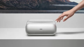 3499元起，坚果O2超短焦系列新品正式发布，三色激光引领超短焦投影新时代