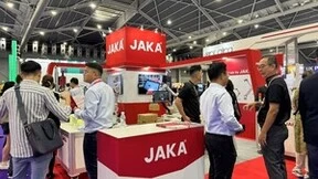 节卡机器人登陆2023新加坡工业展览会 国际生态圈合作成果成“流量担当”