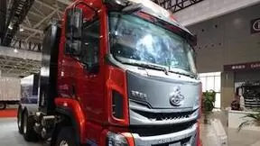 狂揽三项大奖，2022世界未来商用车博览会上的乘龙时刻