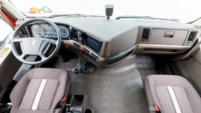 绿色动力 牵引未来，乘龙H5纯电牵引车零碳与收益双赢