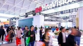 中国教育报社栏目访谈鸿合科技总裁龙旭东：全面助力教育数字化转型