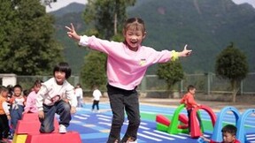 关爱乡村儿童成长，Mr.JUDY携手美团公益、壹基金共建爱心操场
