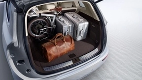 大空间、大智慧才是好体验，问界新M7创销量增速里程碑