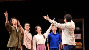 2023年“高雅艺术进校园”活动——中央戏剧学院话剧《地质师》高校巡演