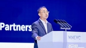 华为数字能源：2024年将部署超过10万个华为全液冷超快充充电桩