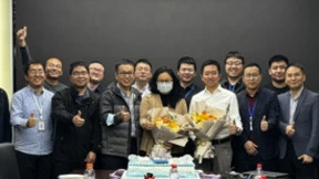 腾讯云与长飞先进半导体达成合作，共同搭建企业级协同办公平台