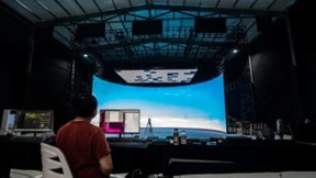 《繁花》镜头美学惊艳观众，洲明科技虚拟拍摄技术再度出圈