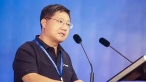 《中国信息化周报》专访新迪数字创始人叶修梓博士