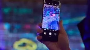 元宵灯如昼 千兆越千年 | 中国电信“光雕”百年城墙