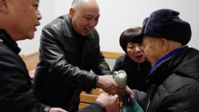康巴赫适老公益在行动 让老人足不出户也能享受各地美食