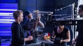 网络短剧破圈背后，智云引领影视灯迈向轻量化