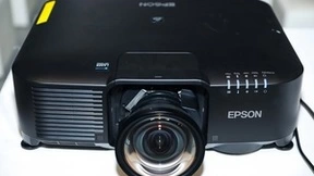 “纯臻4K 视界焕新”——爱普生4K 3LCD 激光工程投影机新品CB-PQ系列震撼发布