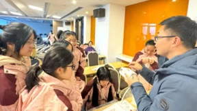 科技星芒下的女性青春力量：三星STEM GIRLS的探知之旅