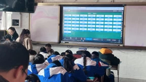 践行公益，广州宏途为藏区中学捐赠价值30万智慧课堂设备