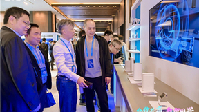 中兴通讯发布AI全场景终端新品 赋能行业数智化升级