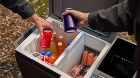 自驾出行有电没电两种体验！ 一招搞定行车缺电问题，让油车秒变电车