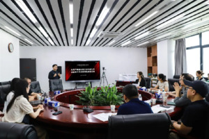 汉王友基与深圳大学传播学院达成战略合作，共绘校企合作新篇章！