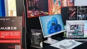 Lexar雷克沙携手华硕校园行展现强大产品实力，共创AI技术存储新未来