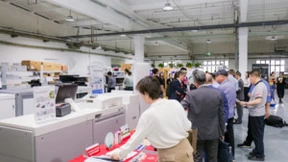 佳能与新疆印协联合举办数字印刷技术交流会共探印刷转型新思路