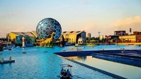 沙特狂欢季惊艳世界背后，洲明科技的中东品牌出海之路