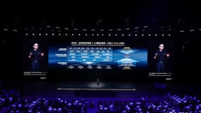 自己的降落伞自己先跳 华为云用盘古大模型重塑云服务