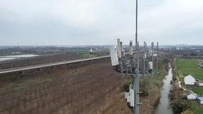 江苏盐城移动携手华为应用集成式比萨天线高铁创新方案，树立绿色高性能5G网络标杆