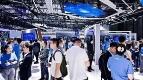 2024上海世界移动通信大会举行 云迹科技携手中国移动聚焦5G科技前沿创新