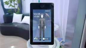 萤石网络携最新庭助理机器人RK3亮相WAIC 2024