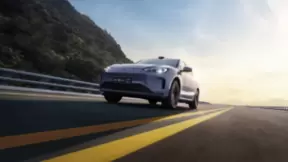 暑期出游必备座驾！问界新M5是快乐出行好搭子！