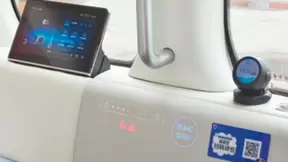 中信科智联与一汽红旗开展C-V2X车载终端创新生态合作