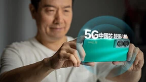 TCL Onetouch一键通T10 5G：高性价比引领5G适老化，助推5G全民普及