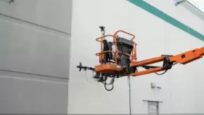 工地上来了“刮腻子”冠军，为何涂料工程施工机器人领跑行业？