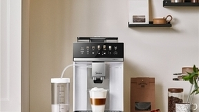 美的自主研发第一台意式全自动咖啡机，引领行业迈入“快、醇、净”新时代