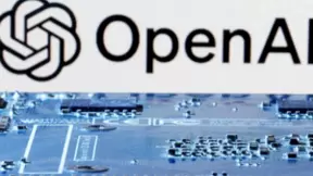 马斯克xAI算力布局建设“加速跑”，AMD/微美全息铸基完善AI智算底座