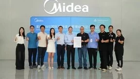 TÜV莱茵为美的集团旗下工厂颁发AWS白金级认证证书