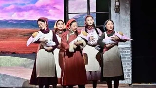 金融引擎驱动草原文化绽放 帮扶共建绘就民族团结蓝图